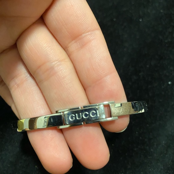 Gucci silver watch - Picture 3 of 3